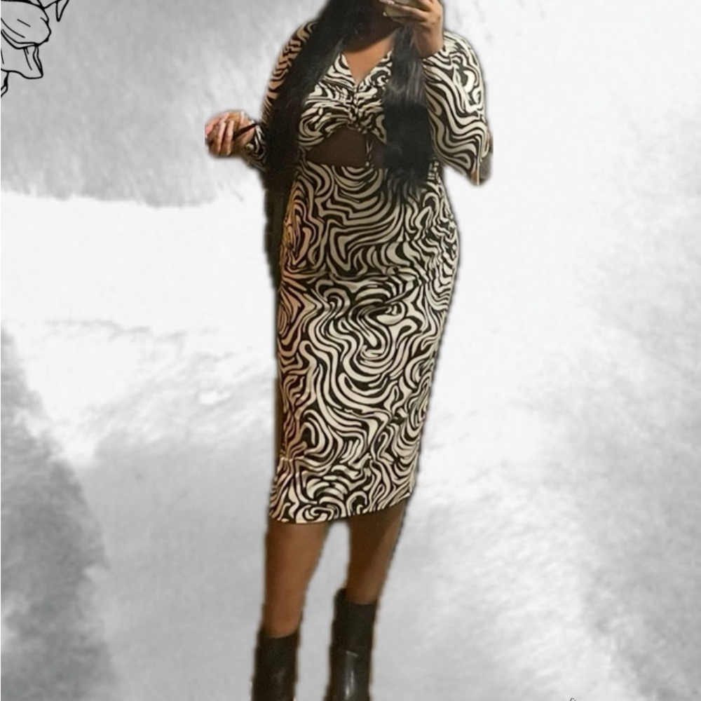 Black and White Swirl Pattern Dress